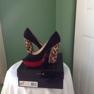 BEAUTIFUL Suede shoe with Leopard print